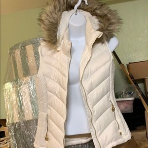 Down fill vest by Michael kors